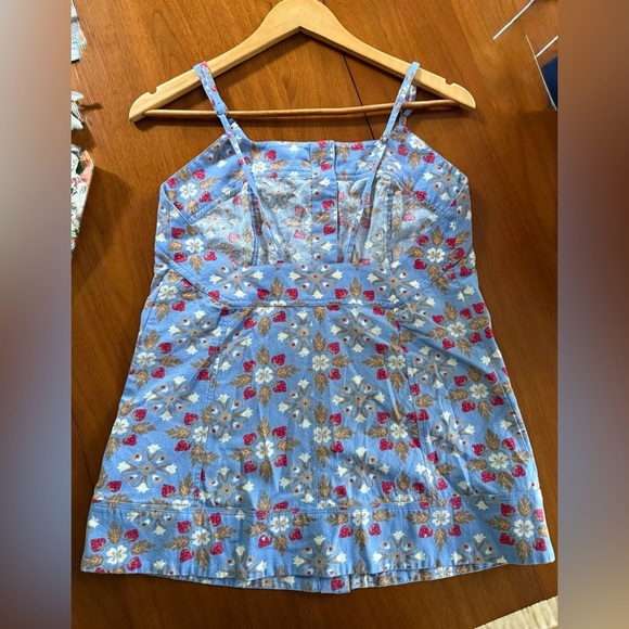 Maddie Tunic NWOT blue strawberry 🍓 - Picture 2 of 3